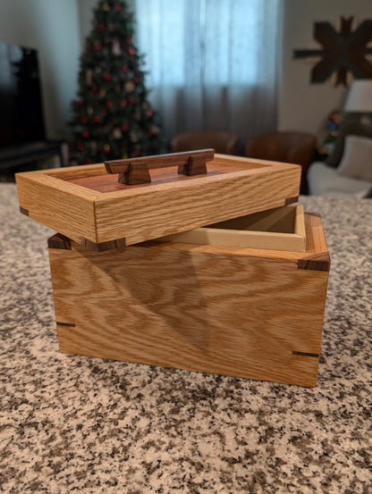 Red oak box